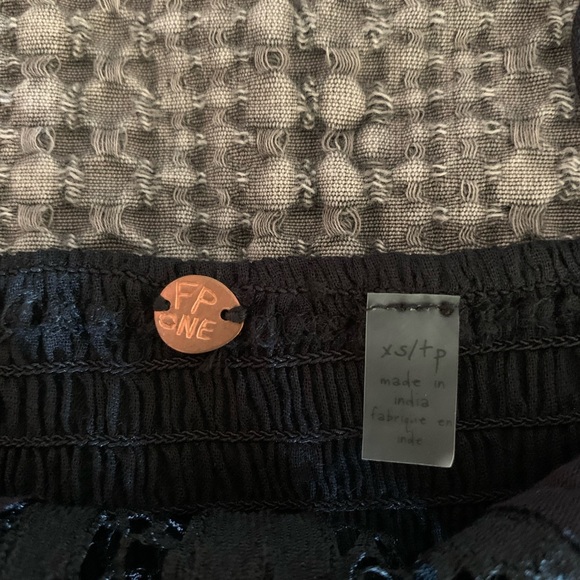 Free People Lace Bralette🖤 XS - Picture 4 of 7